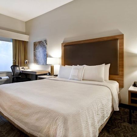 Springhill Suites By Marriott Atlanta Kennesaw Exterior photo