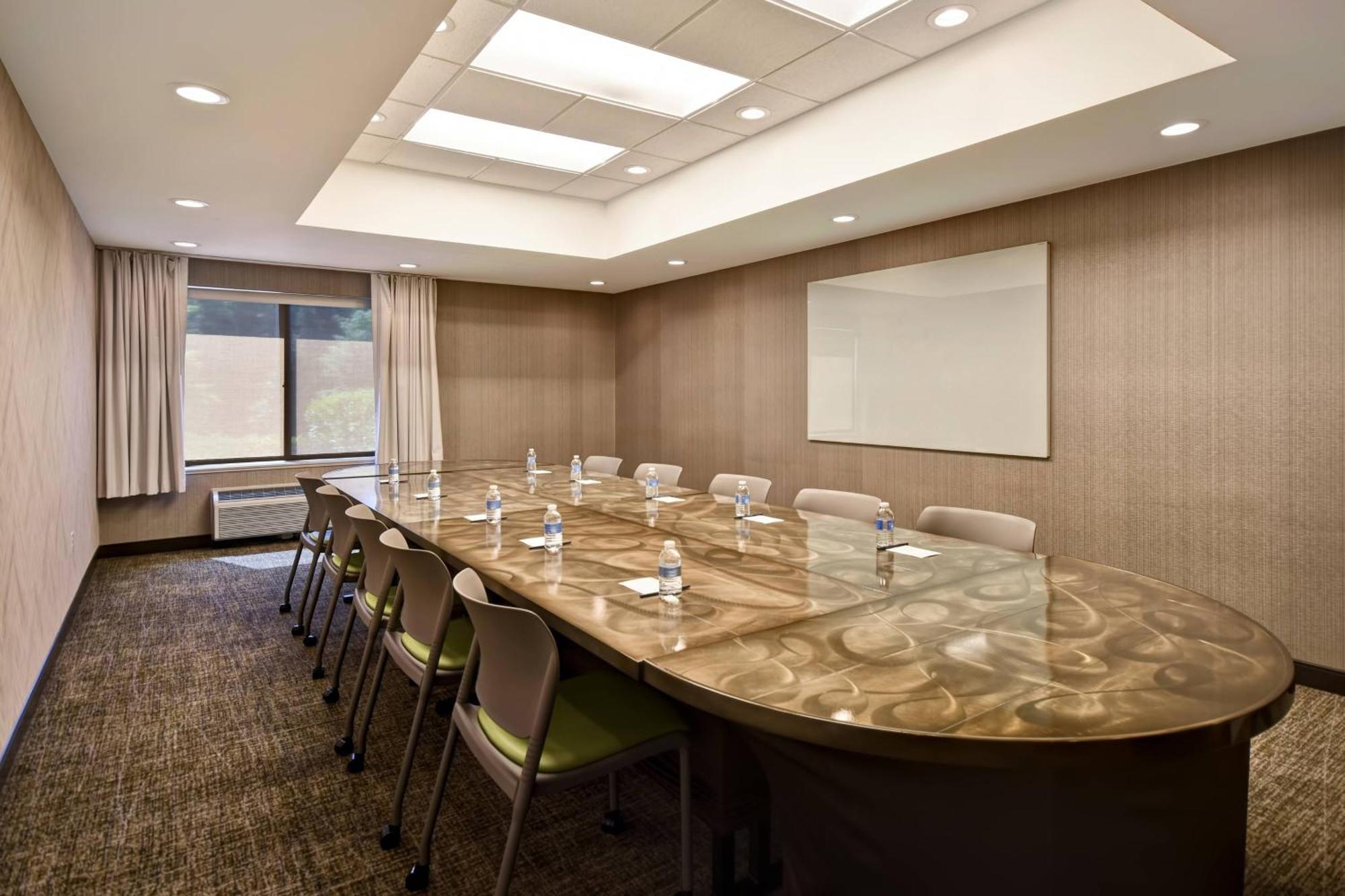 Springhill Suites By Marriott Atlanta Kennesaw Exterior photo