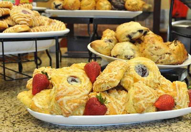 Springhill Suites By Marriott Atlanta Kennesaw Restaurant photo